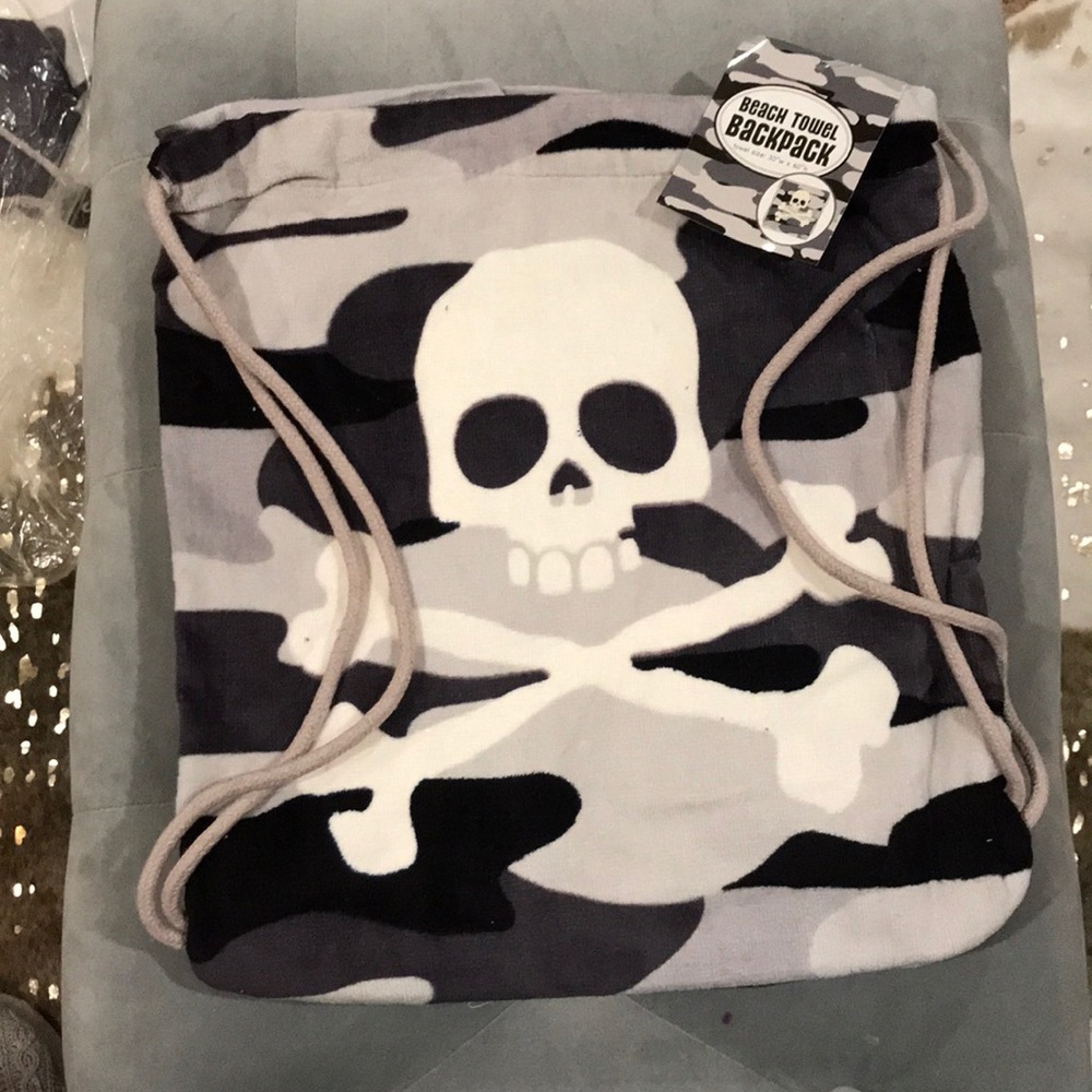 Cappelli brand Skull camou beach towel backpack.